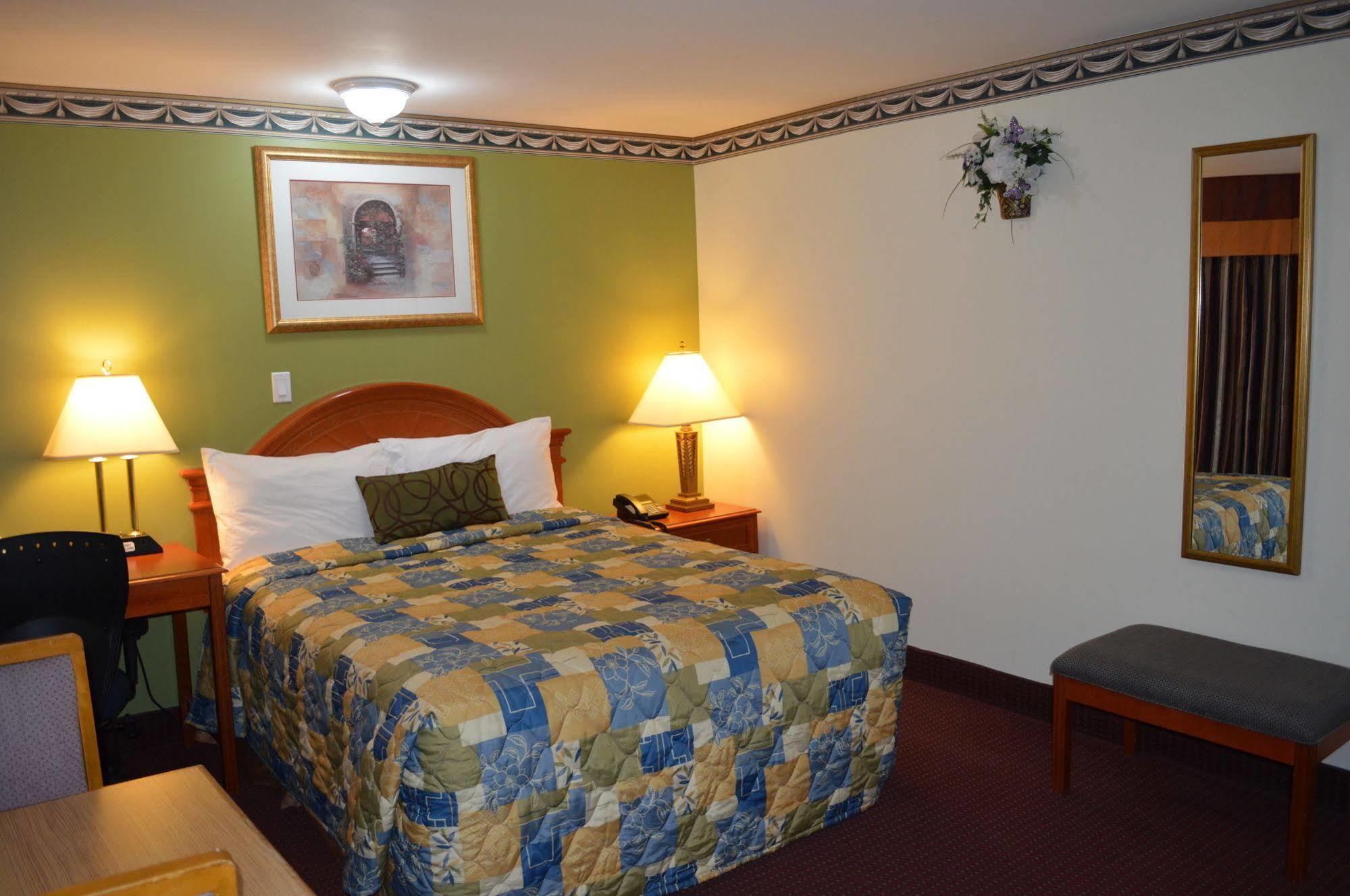 Lincoln Motel Sturgeon Falls Exterior foto