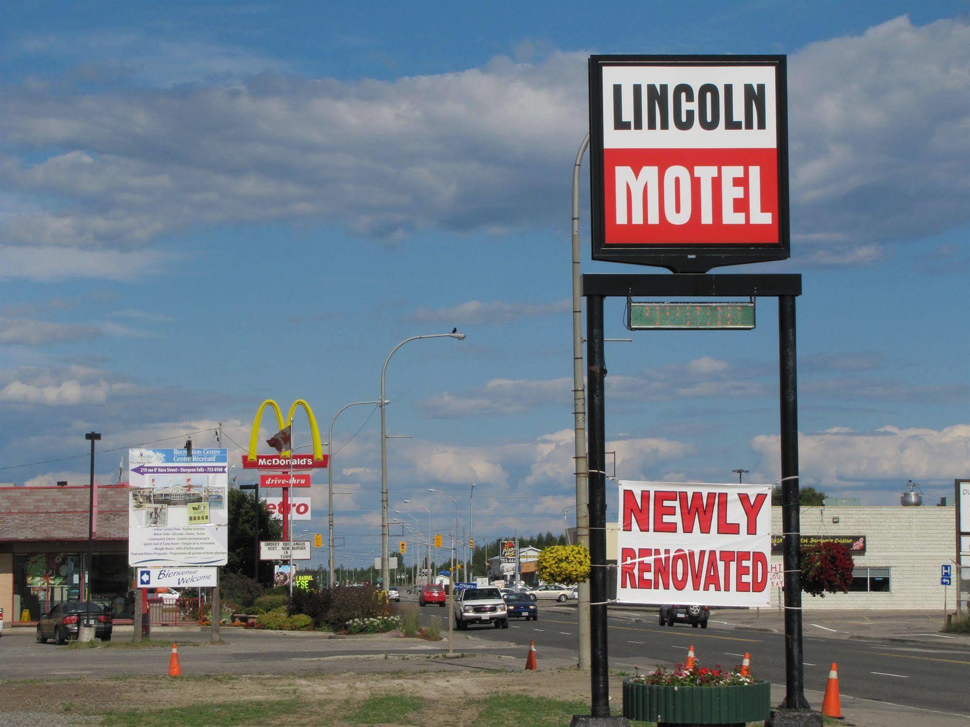 Lincoln Motel Sturgeon Falls Exterior foto